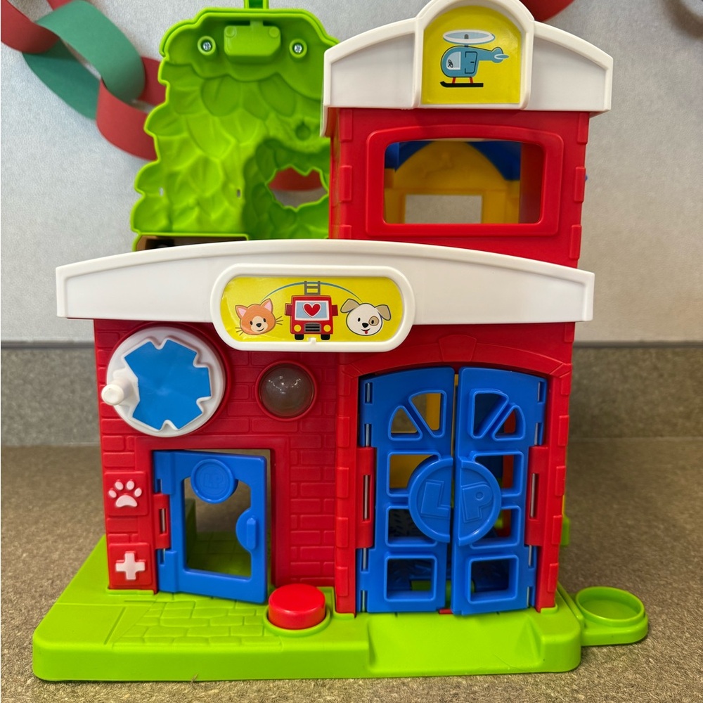 Fisher-Price Red and Blue Rescue Playset